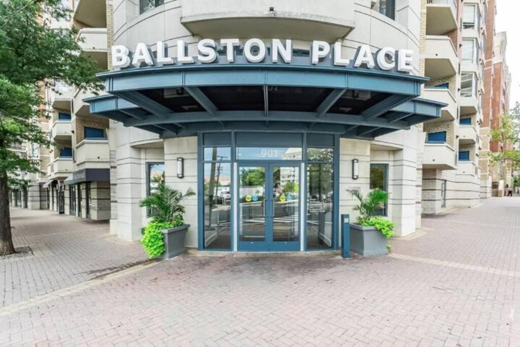 Gorgeous 2 Bedroom Bedroom Condo At Ballston Place With Gym 2011 Arlington Bagian luar foto